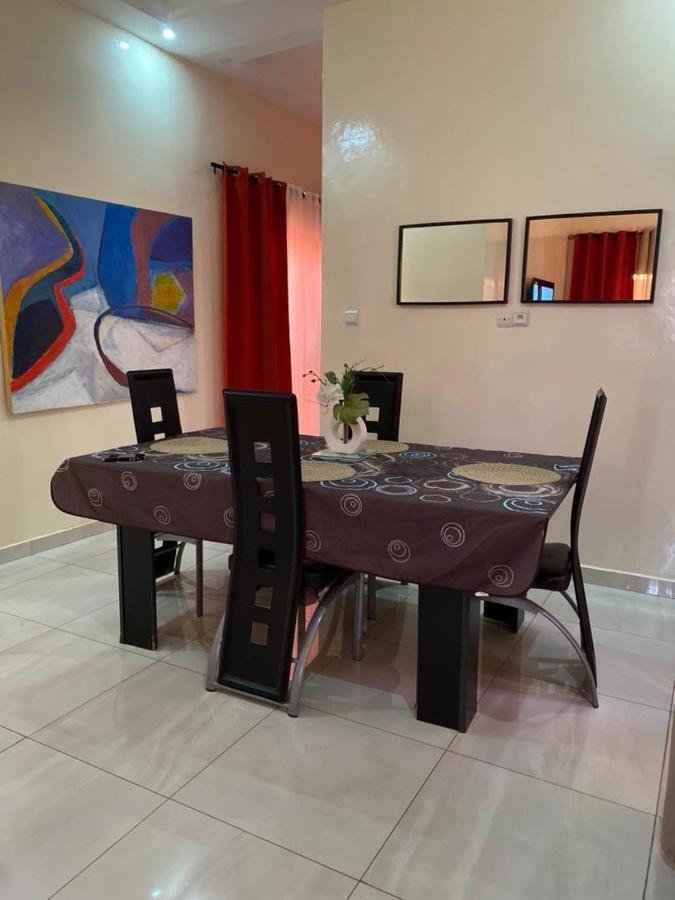 Maison Oceane A Zac Mbao Kammba Zewnętrze zdjęcie